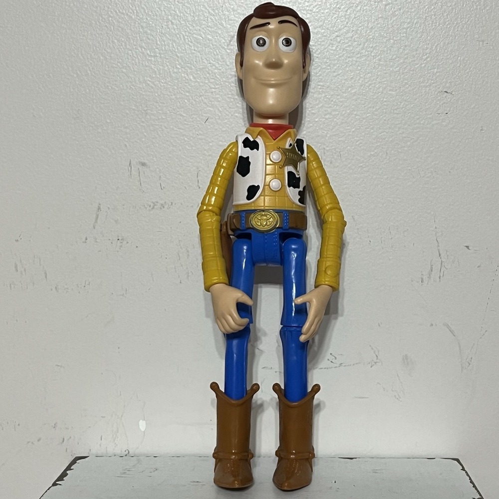 Disney Pixar Toy‎ Story Woody 9" Articulated Action Figure Mattel 2017